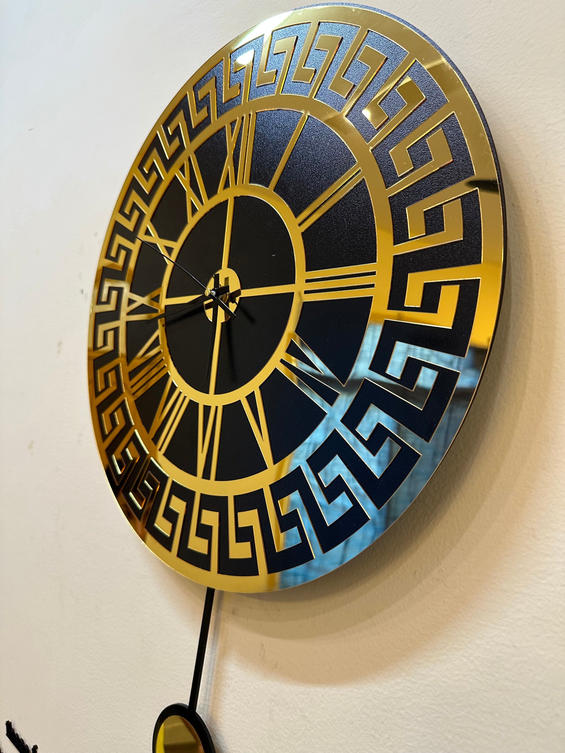 Versace pendulum wall clock - PC 177