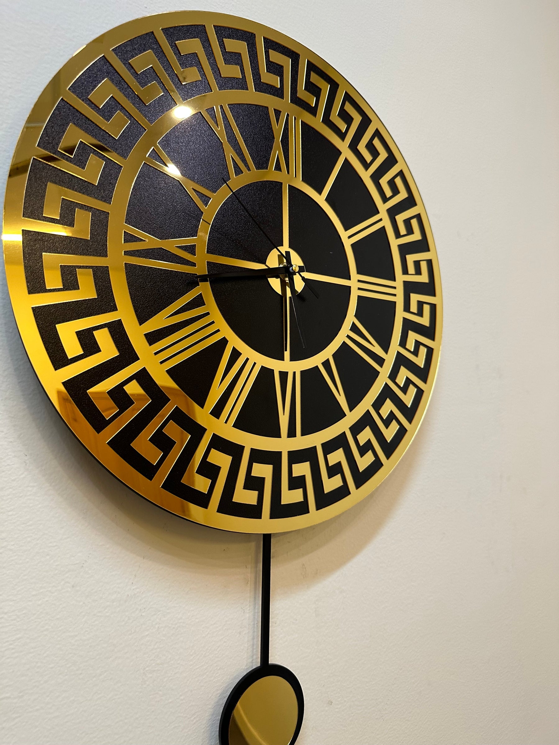 Versace pendulum wall clock - PC 177